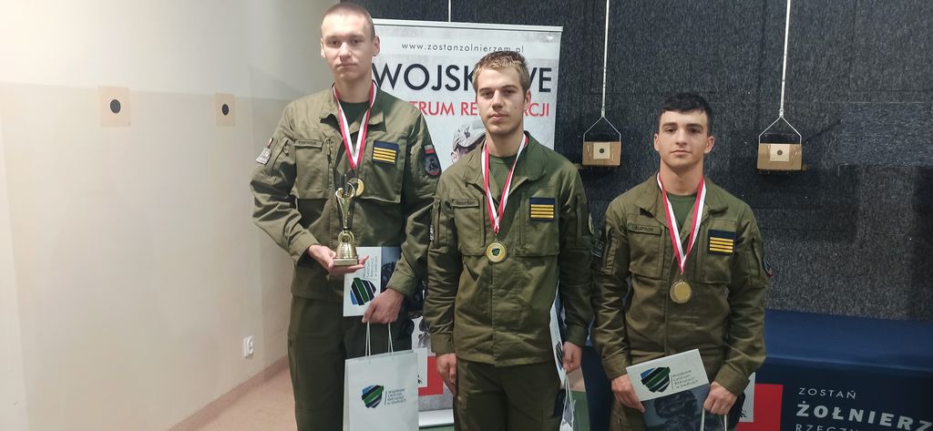 Zawody strzeleckie klas wojskowych